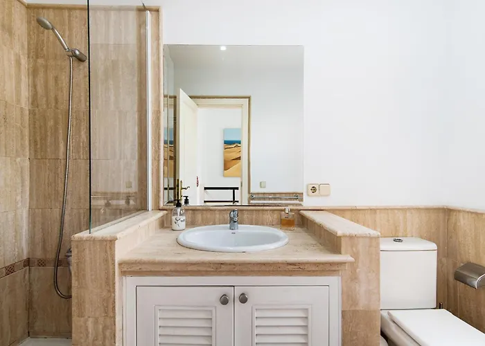 Santa Ana 23 * بلايا ديل إنغلز